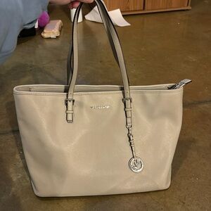 MICHAEL KORS Jet Set Travel Multi-Function Tote